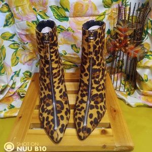 GU- 9 Stiletto Bootie